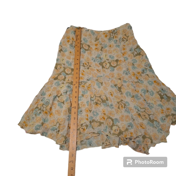 J. Jill Skirt Size 10P Petite Romantic Swishy Hem Full Pastel Floral Midi - Picture 2 of 5